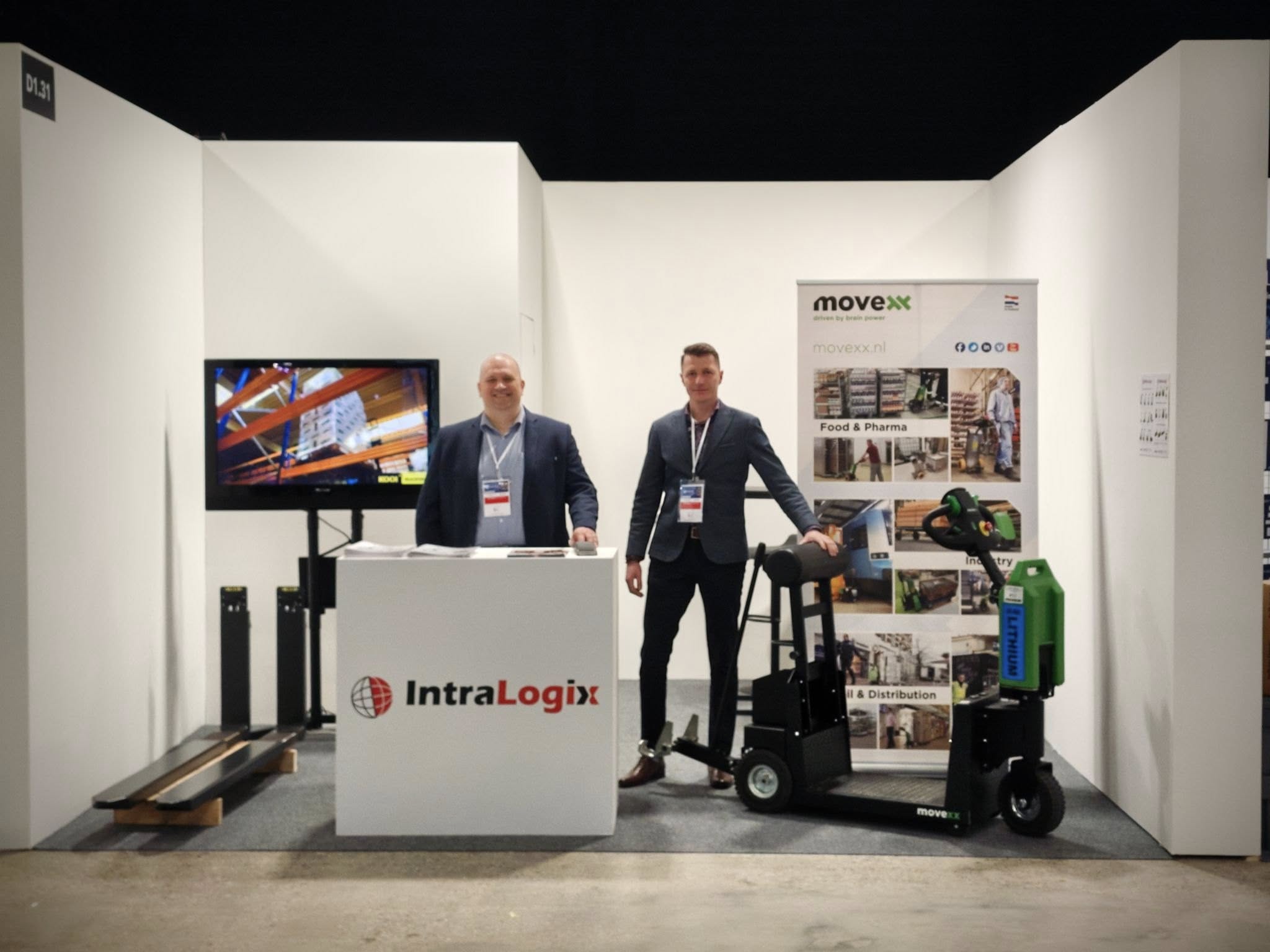 IntraLogix sales team
